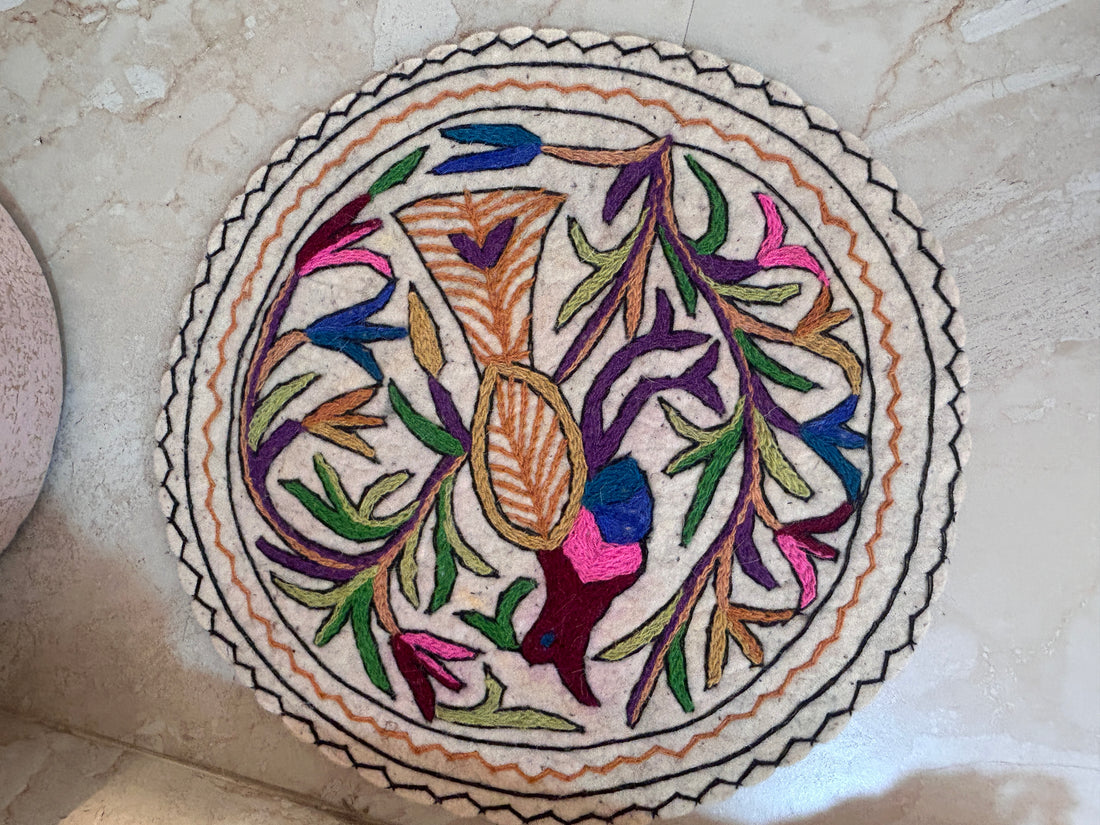 Round Rug - Kusum Phool